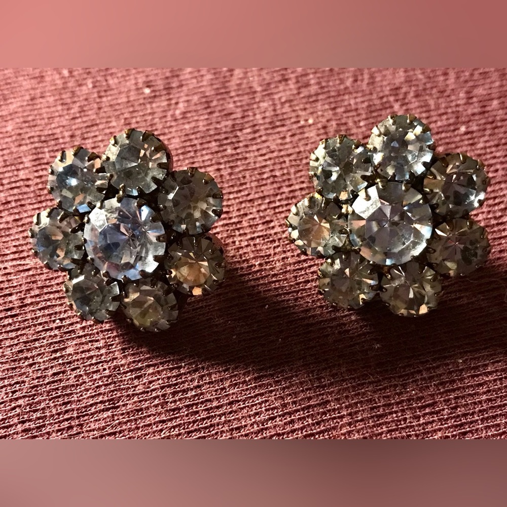 VINTAGE ESTATE JEWELRY EARRINGS